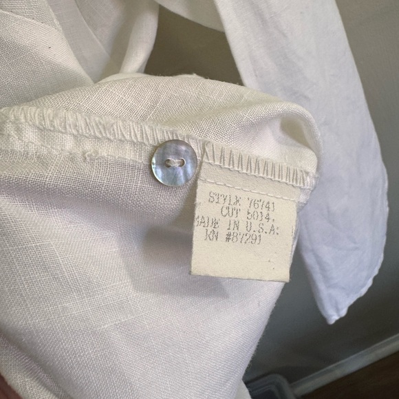 Johnny Was Vintage White Collared Linen Shirt with Floral Details, Size L - Picture 5 of 16